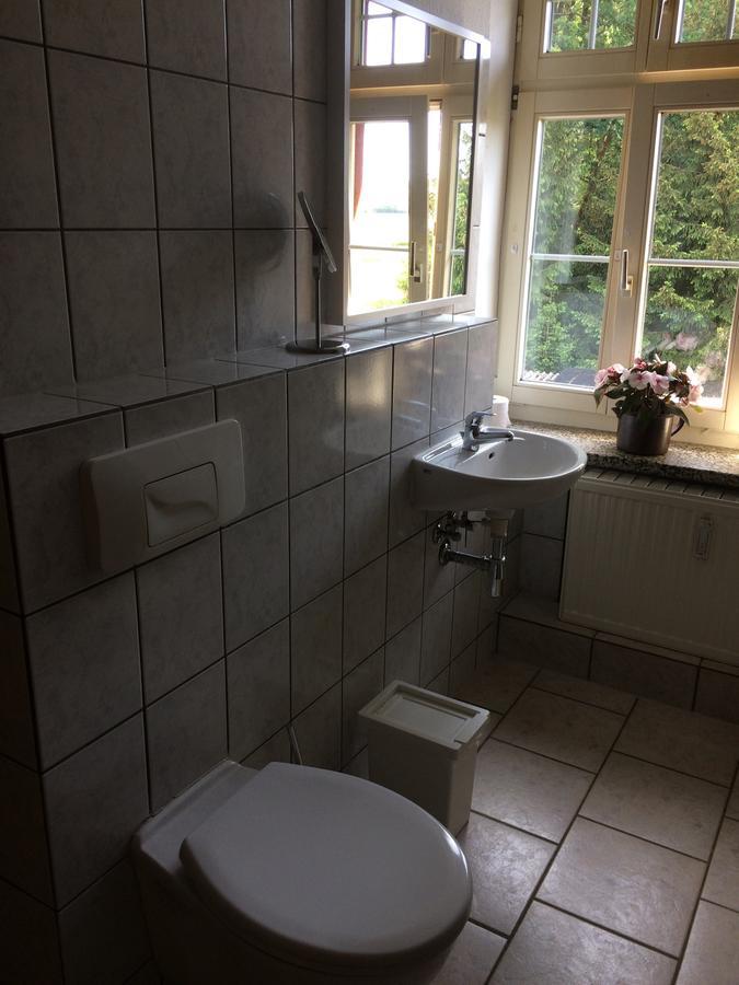 Pension Zum Alten Gasthaus Haensel Krauschwitz Buitenkant foto