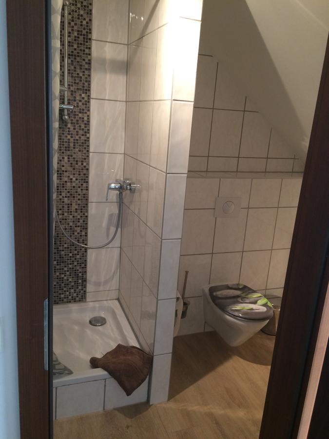 Pension Zum Alten Gasthaus Haensel Krauschwitz Buitenkant foto